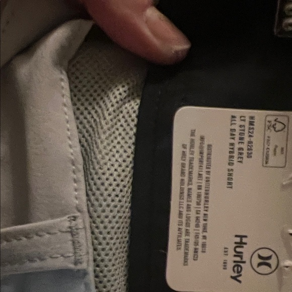 Hurley Men's Light Gray Hybrid Shorts - Picture 8 of 10